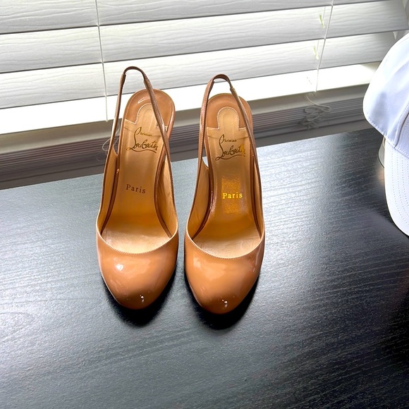 Nude sling back Christian Louboutin - Picture 1 of 4